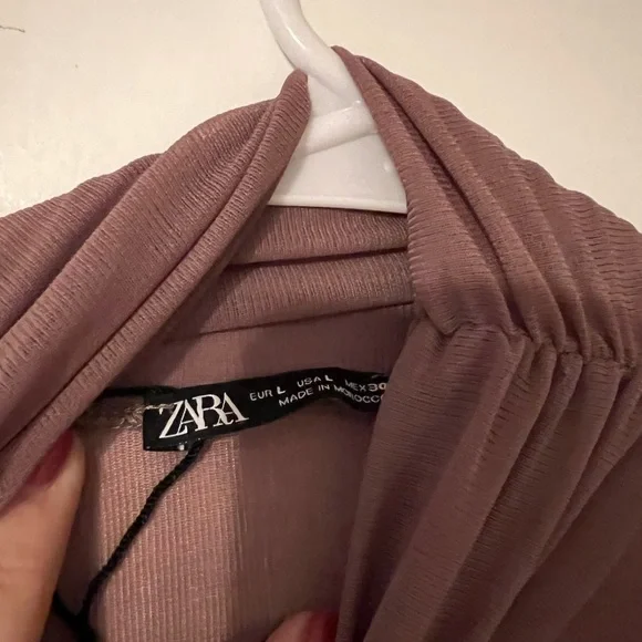 Mauve Zara mock neck layering sheer shirt. Small imperfection see pictures. - Picture 4 of 5